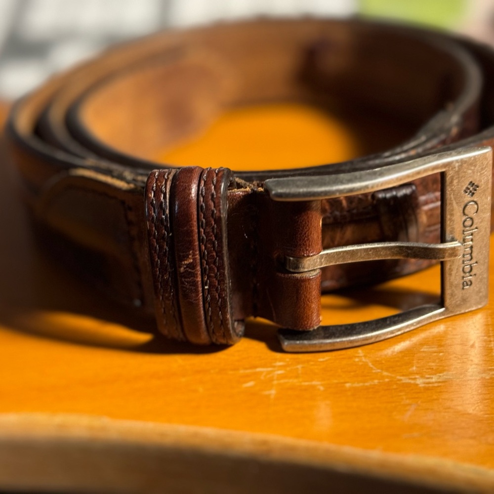 Columbia Dark Brown Leather Belt with Silver Buckle sz34
